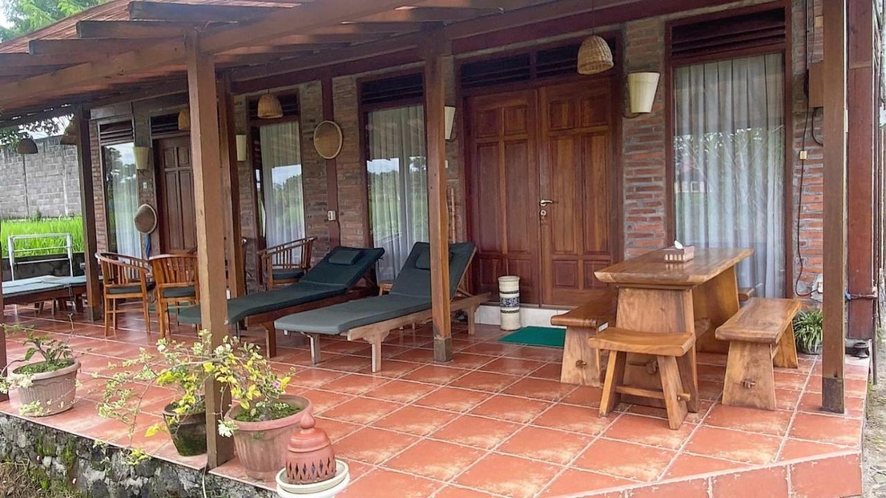 Alamanda Family Villas, Pool & Local Tours Yogyakarta Dış mekan fotoğraf