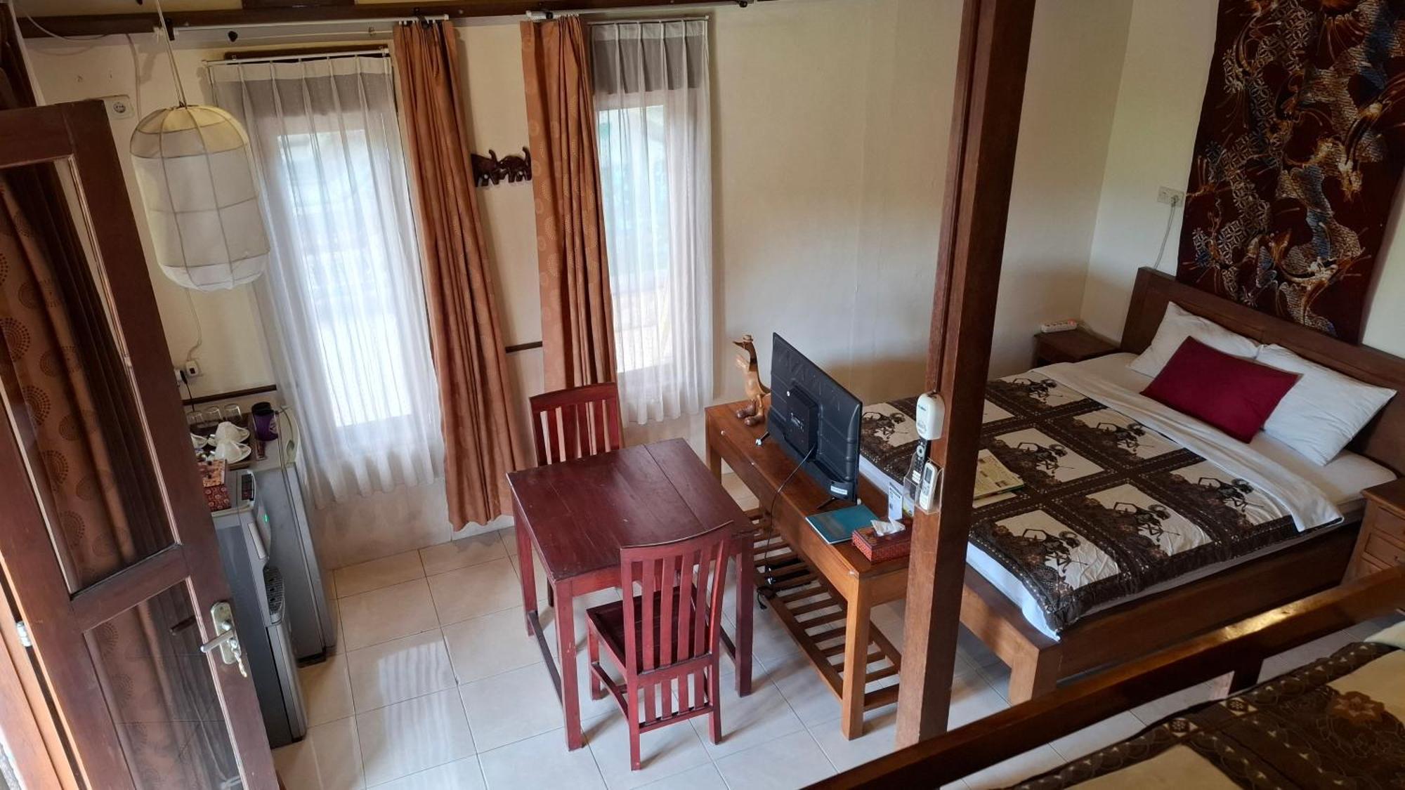 Alamanda Family Villas, Pool & Local Tours Yogyakarta Dış mekan fotoğraf