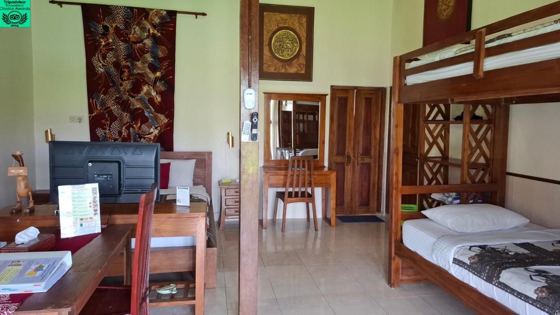 Alamanda Family Villas, Pool & Local Tours Yogyakarta Dış mekan fotoğraf